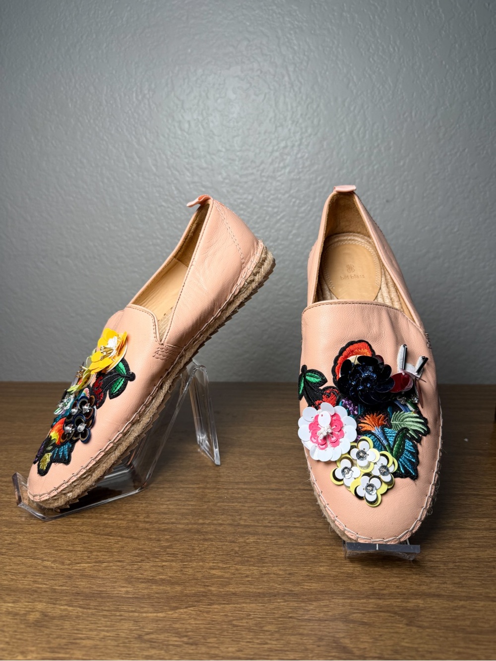 Bill Blass Floral Embellished Leather Espadrille Loafers Pink Shoes Size 9 - Picture 2 of 12